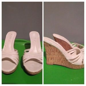 Women's shoes